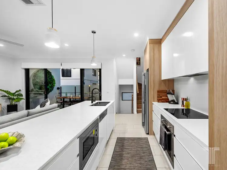 Third view of Homely townhouse listing, 6/26 Waratah Avenue, Carina QLD 4152