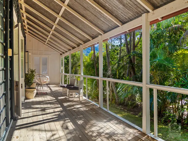 36 Mitchell Street, Uki NSW 2484