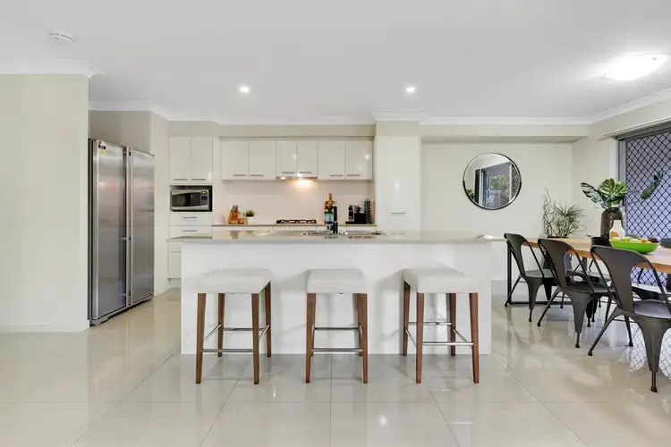 2/51 Lacey Road, Carseldine QLD 4034