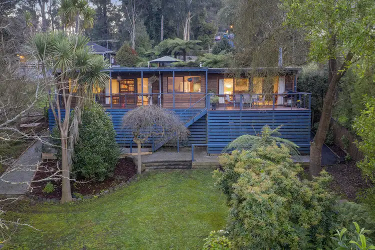 6 Baker Street, Cockatoo VIC 3781