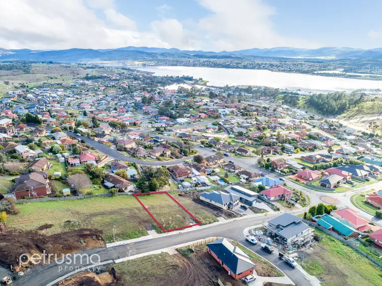 10 Alexa Drive, Austins Ferry TAS 7011