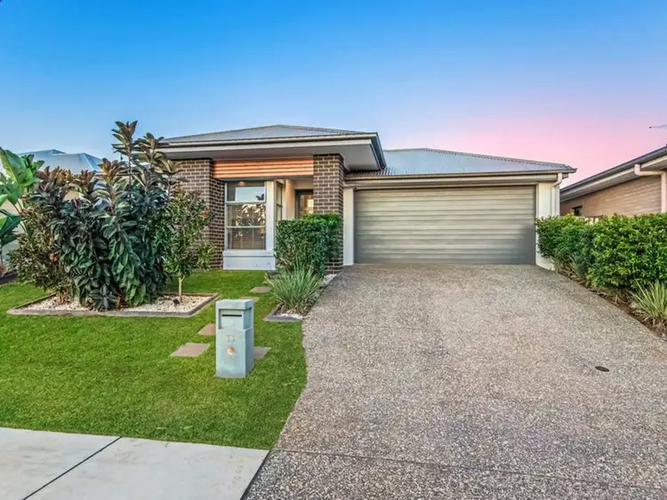 11 Orpheus Crescent, South Ripley QLD 4306