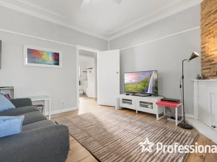 Sixth view of Homely house listing, 21 Annesley Street, West Bathurst NSW 2795