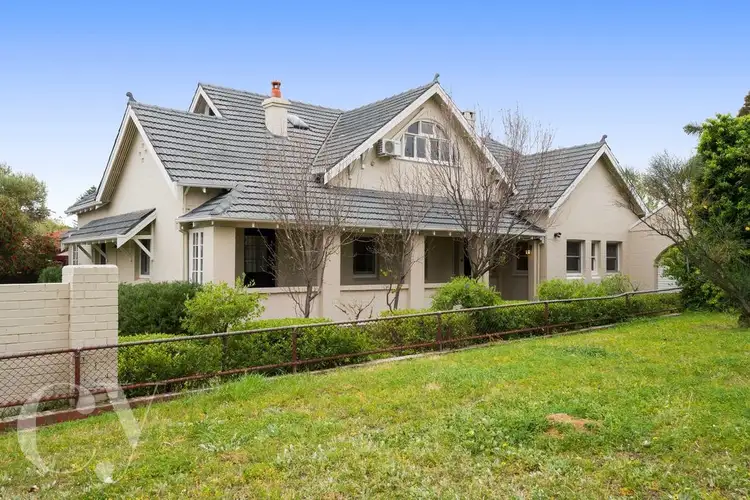 16 Dalgety Street, East Fremantle WA 6158