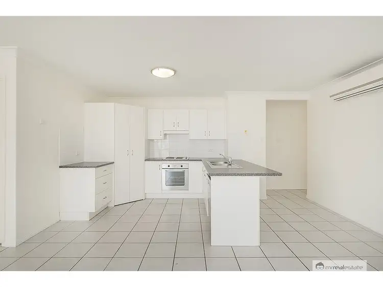 Second view of Homely house listing, 2 Turner Court, Parkhurst QLD 4702
