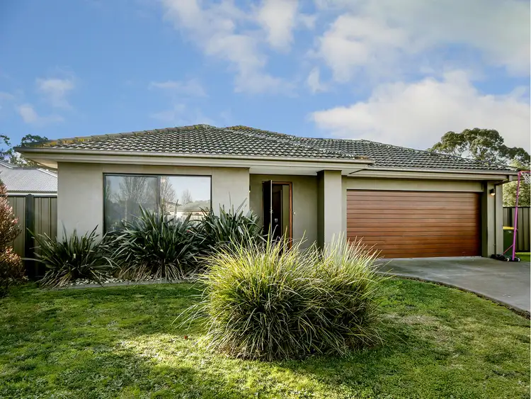 Main view of Homely house listing, 6 Melanie Court, Sale VIC 3850