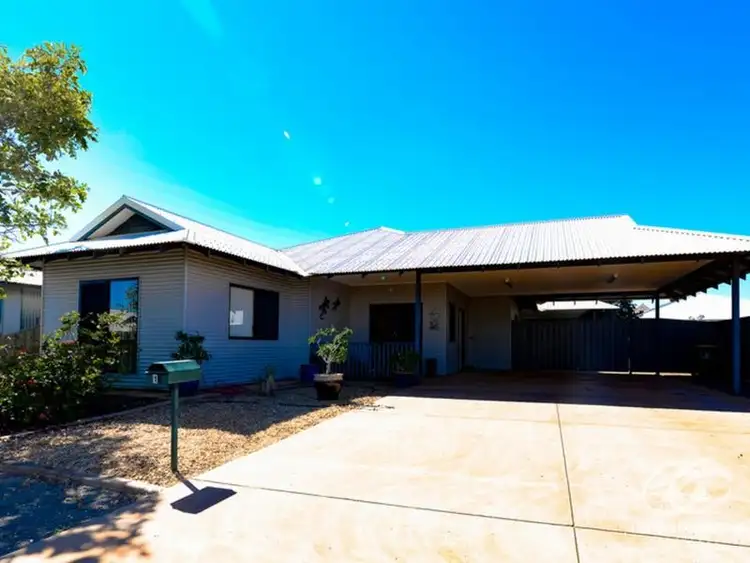 16 Yirrawari Street, Baynton WA 6714