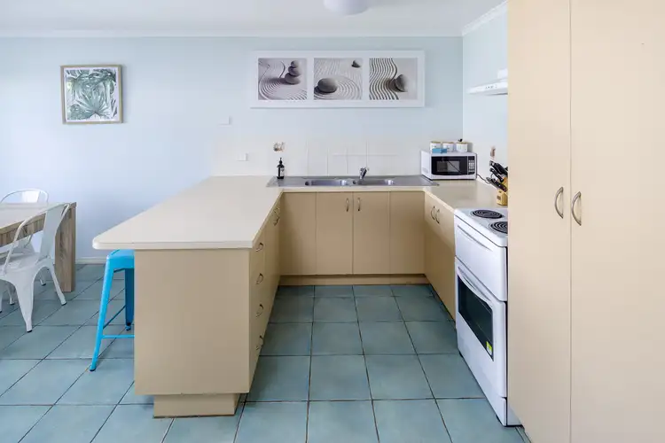 Fourth view of Homely unit listing, 3/404 The Esplanade, Torquay QLD 4655