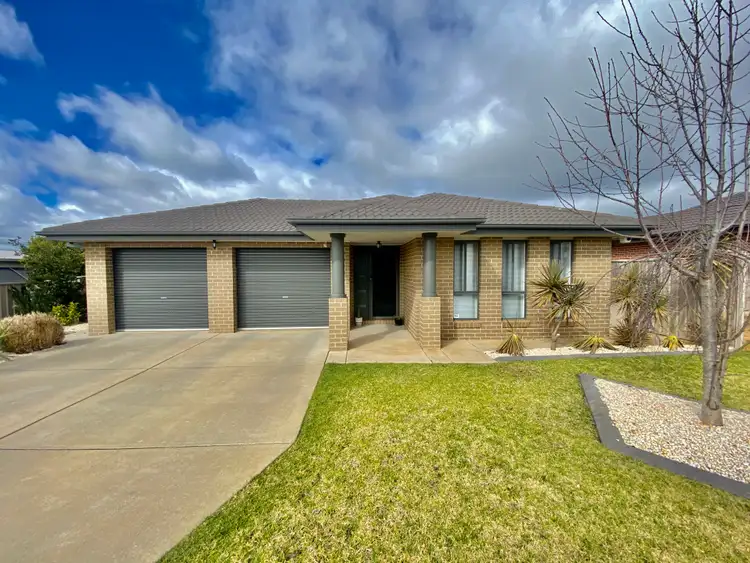 9 Mirrul Street, Glenfield Park NSW 2650