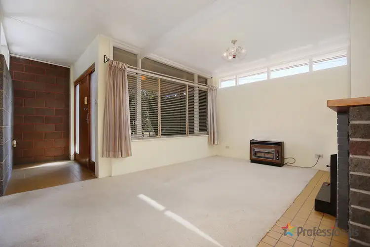 Fifth view of Homely house listing, 7 Holmes Avenue, Armidale NSW 2350