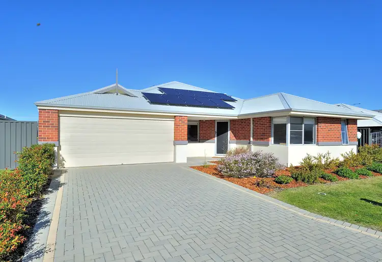 33 Ballybofey Loop, Bullsbrook WA 6084