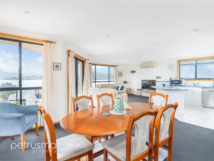 Fifth view of Homely house listing, 2/168 Derwent Avenue, Lindisfarne TAS 7015