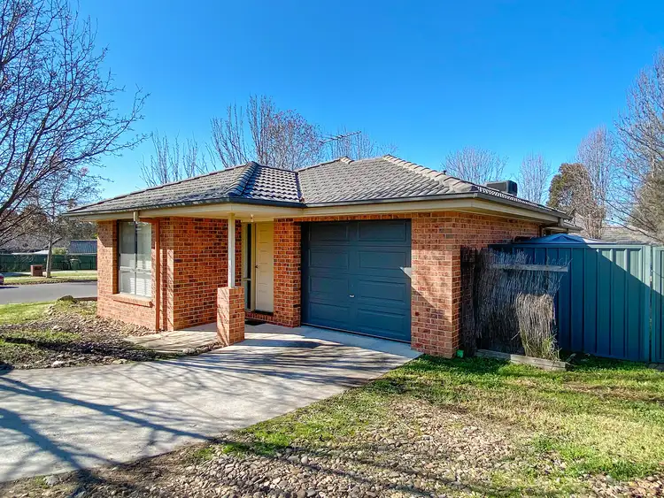 1/3 Swallow Street, Thurgoona NSW 2640