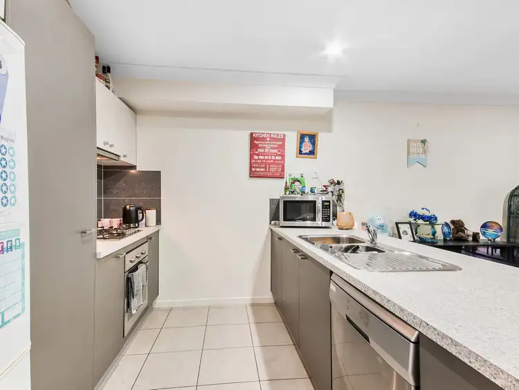 Sixth view of Homely townhouse listing, 3/108A Cemetery Road, Raceview QLD 4305