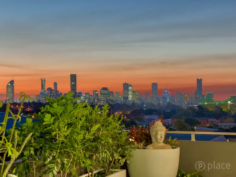 32/53-61 Kitchener Street, Coorparoo QLD 4151