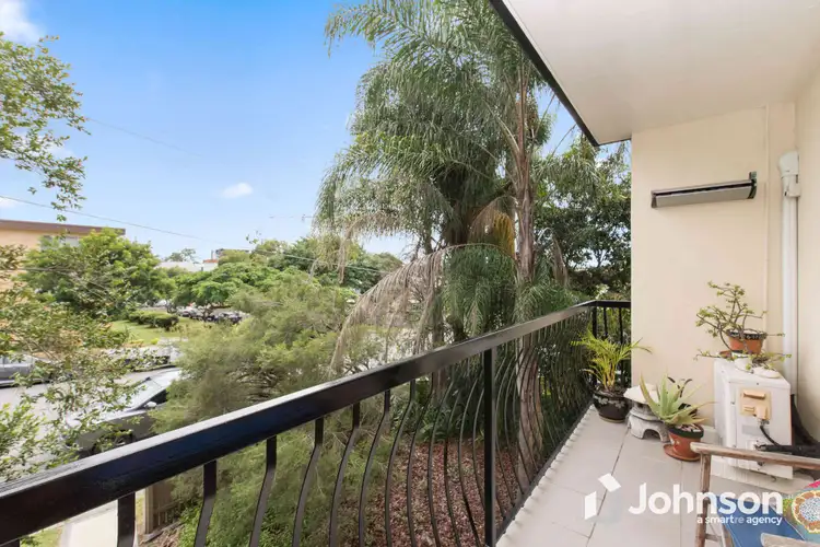 3/70 Hilltop Avenue, Chermside QLD 4032