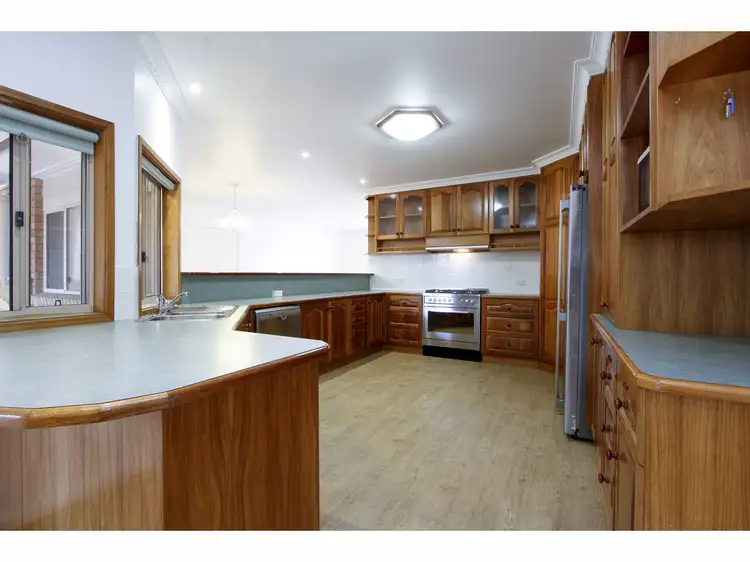 Fourth view of Homely house listing, 1 Casuarina Court, Sale VIC 3850