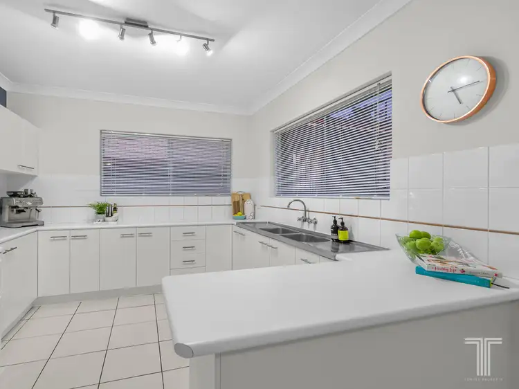 Sixth view of Homely unit listing, 3/15 Shakespeare Street, Coorparoo QLD 4151