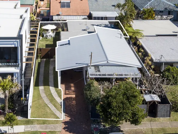 Third view of Homely semi-detached listing, 2/50 Albion Avenue, Miami QLD 4220