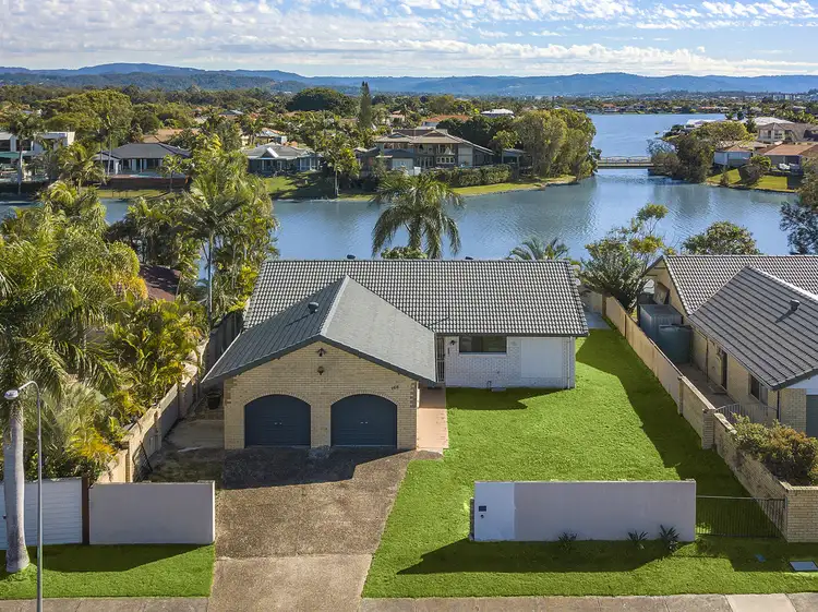 168 Acanthus Avenue, Burleigh Waters QLD 4220