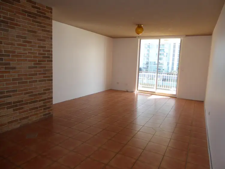 Fifth view of Homely unit listing, 12/72 Marine Parade, Southport QLD 4215