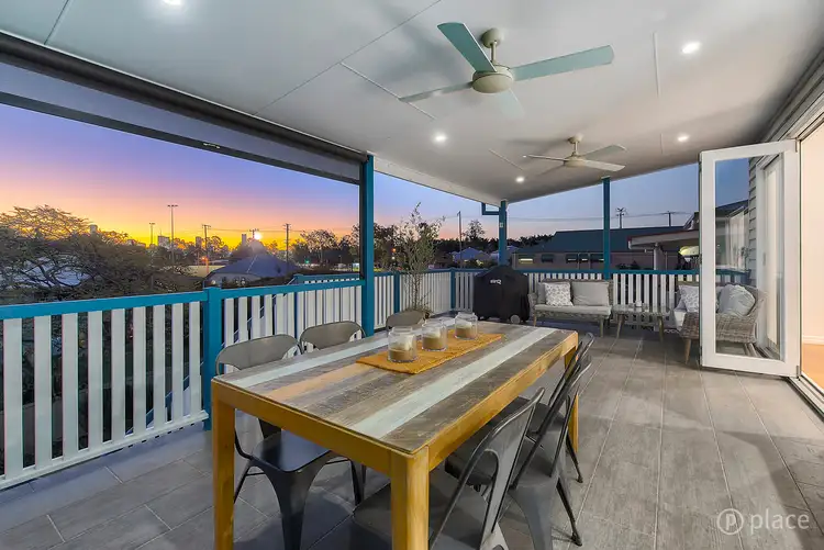 142 Bennetts Road, Norman Park QLD 4170