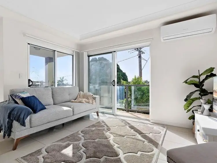 Second view of Homely unit listing, 5/60 Ernest Street, Manly QLD 4179