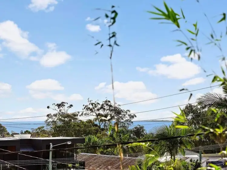 Third view of Homely unit listing, 5/60 Ernest Street, Manly QLD 4179