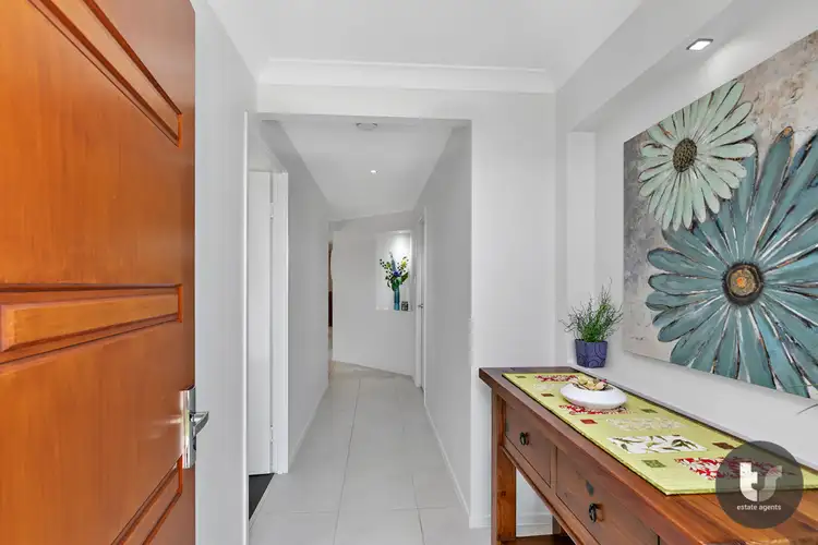 9 Cencig Street, Birkdale QLD 4159