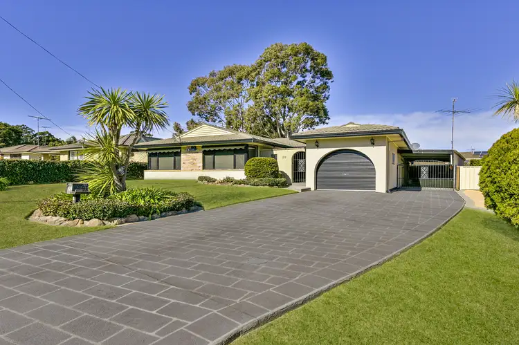 23 Wentworth Drive, Camden South NSW 2570