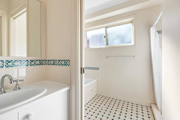 Fourth view of Homely villa listing, 4/11 Aintree Close, Charlestown NSW 2290