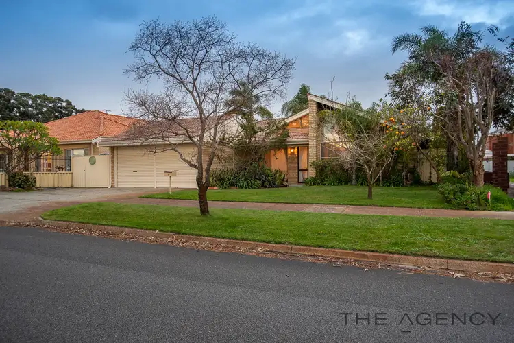 8 Waterford Avenue, Waterford WA 6152