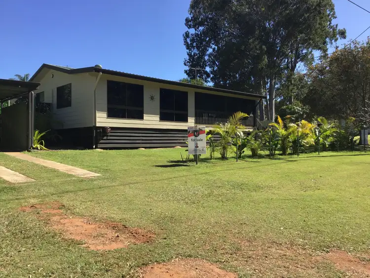 21 Mareela Street, Coochiemudlo Island QLD 4184