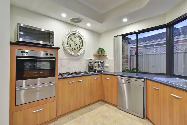 Sixth view of Homely house listing, 19 Minjah Circuit, Carramar WA 6031