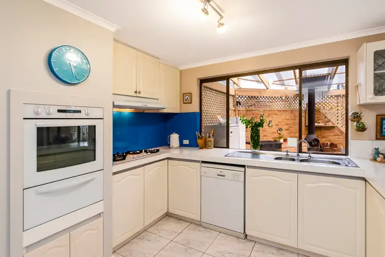 Sixth view of Homely house listing, 8 Deauville Place, Connolly WA 6027