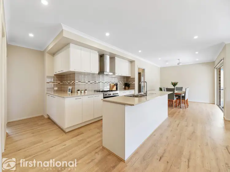 Sixth view of Homely house listing, 5 Glenbrook Place, Willow Grove VIC 3825