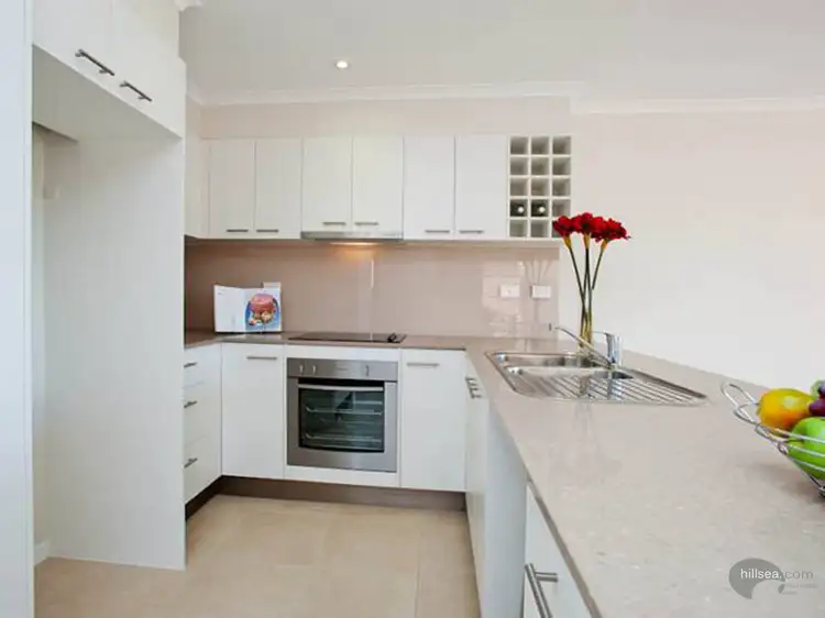12/16 Madang Crescent, Runaway Bay QLD 4216