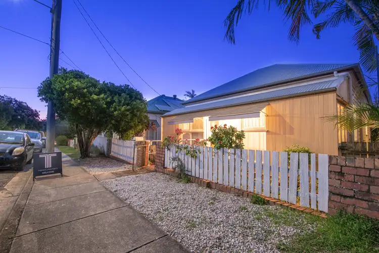 18 Avebury Street, West End QLD 4101