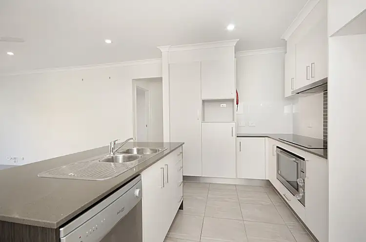 Seventh view of Homely house listing, 9 Koolivoo Parade, Boyne Island QLD 4680