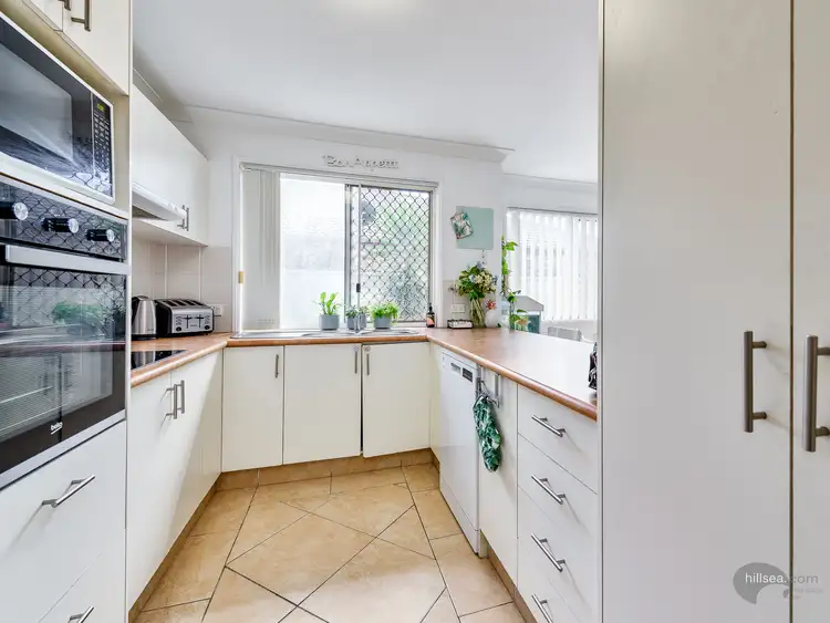 Fifth view of Homely semi-detached listing, 2/11 Tanias Place, Labrador QLD 4215