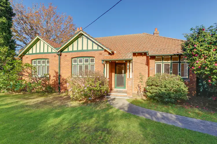 4 The Crescent, Pennant Hills NSW 2120