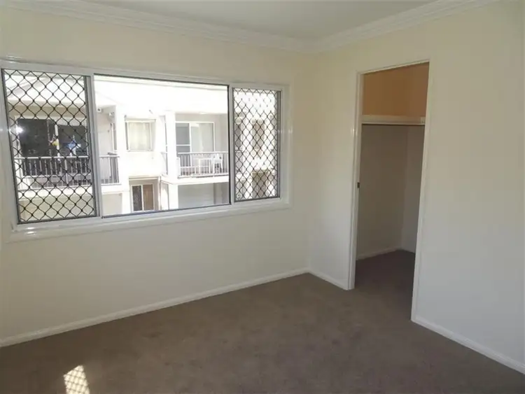 Seventh view of Homely townhouse listing, 2/218 Queen Street, Southport QLD 4215