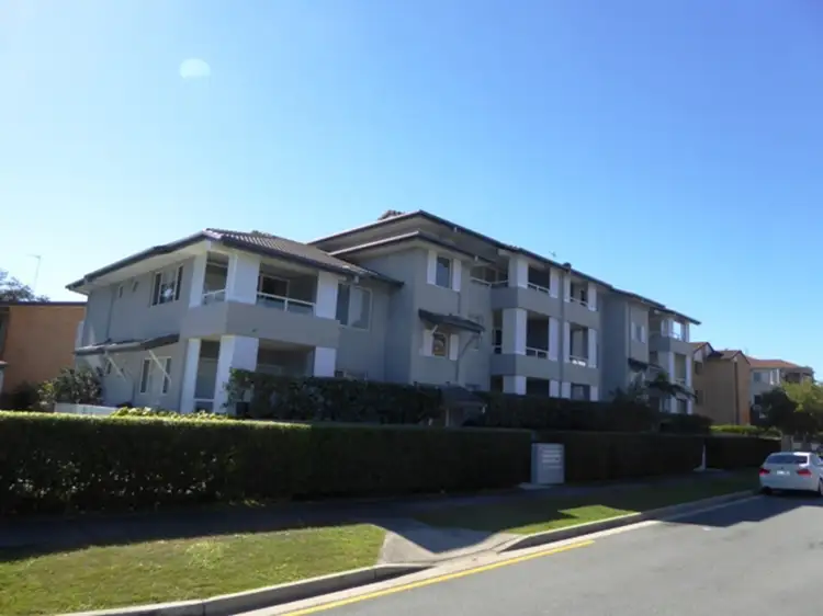 2/15 Clark Street, Biggera Waters QLD 4216