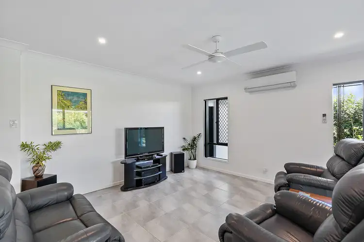 Fifth view of Homely house listing, 7 Seahaven Circuit, Pialba QLD 4655