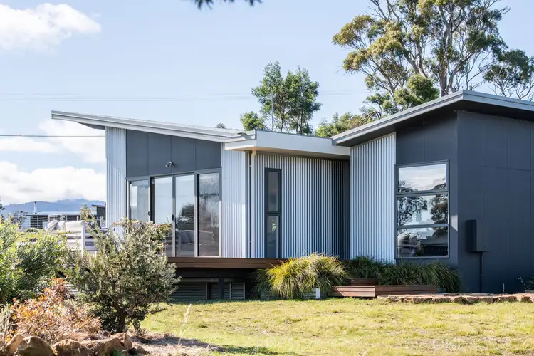 11 Escarpment Drive, St Leonards TAS 7250
