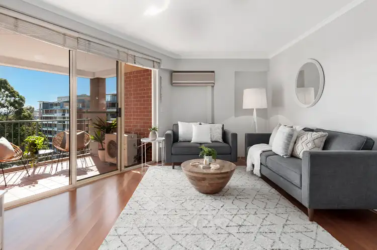 27/1-3 Thomas Street, Hornsby NSW 2077