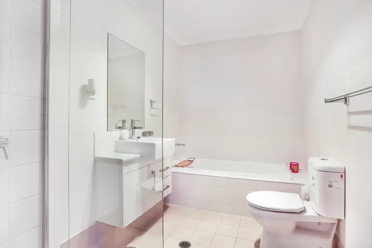 Fifth view of Homely unit listing, 2/7 Auburn Street, Gillieston Heights NSW 2321