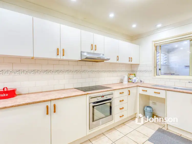 Fourth view of Homely house listing, 8 Wattle Street, Cannon Hill QLD 4170