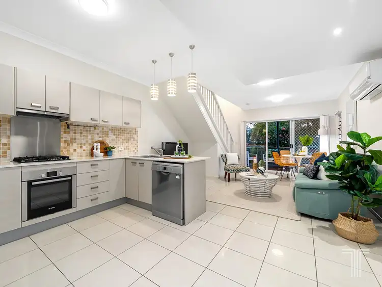 Main view of Homely townhouse listing, 2/19 Wattle Avenue, Carina QLD 4152