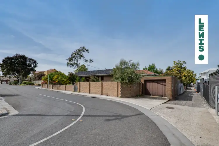 2 Hardwick Street, Coburg VIC 3058